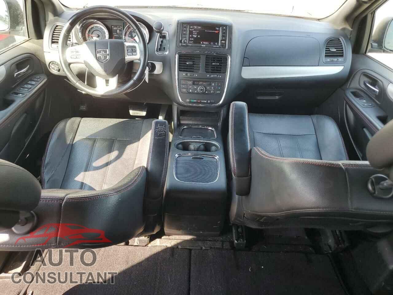 DODGE CARAVAN 2019 - 2C4RDGEG1KR641130