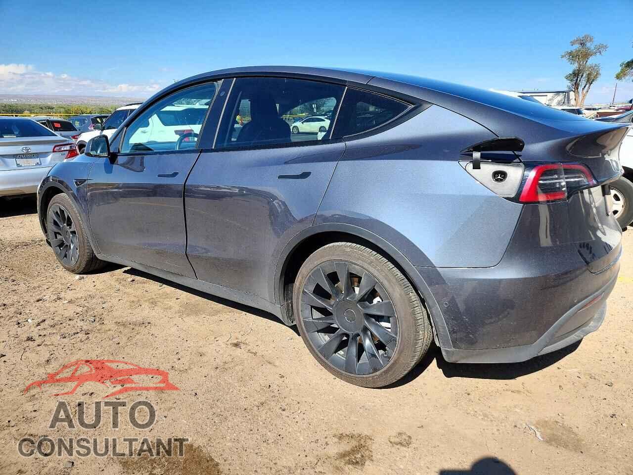 TESLA MODEL Y 2020 - 5YJYGDEF6LF004790