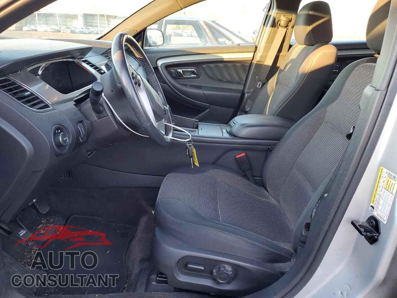 FORD TAURUS 2013 - 1FAHP2E85DG196075