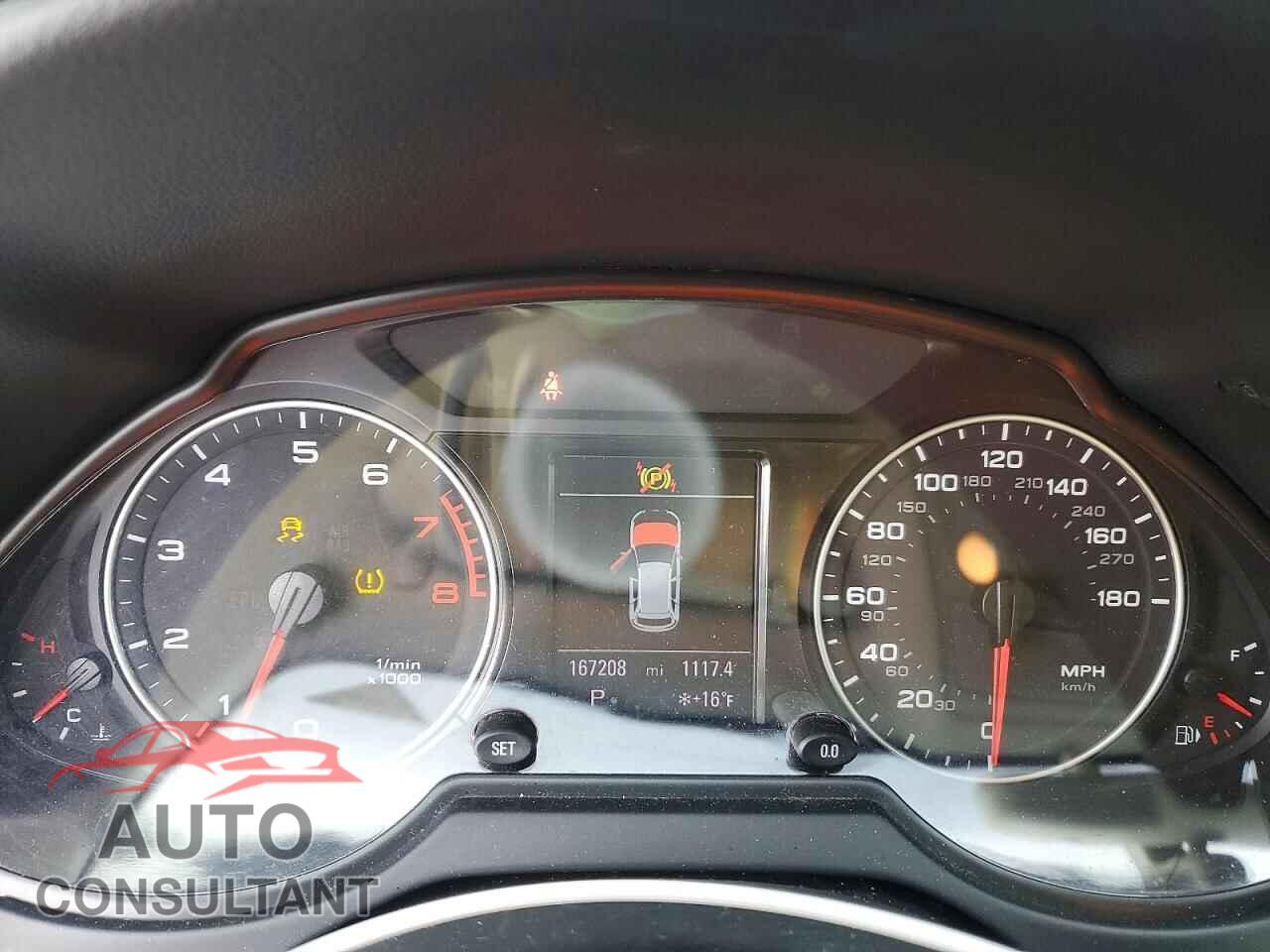 AUDI Q5 2011 - WA1LFAFP5BA113438