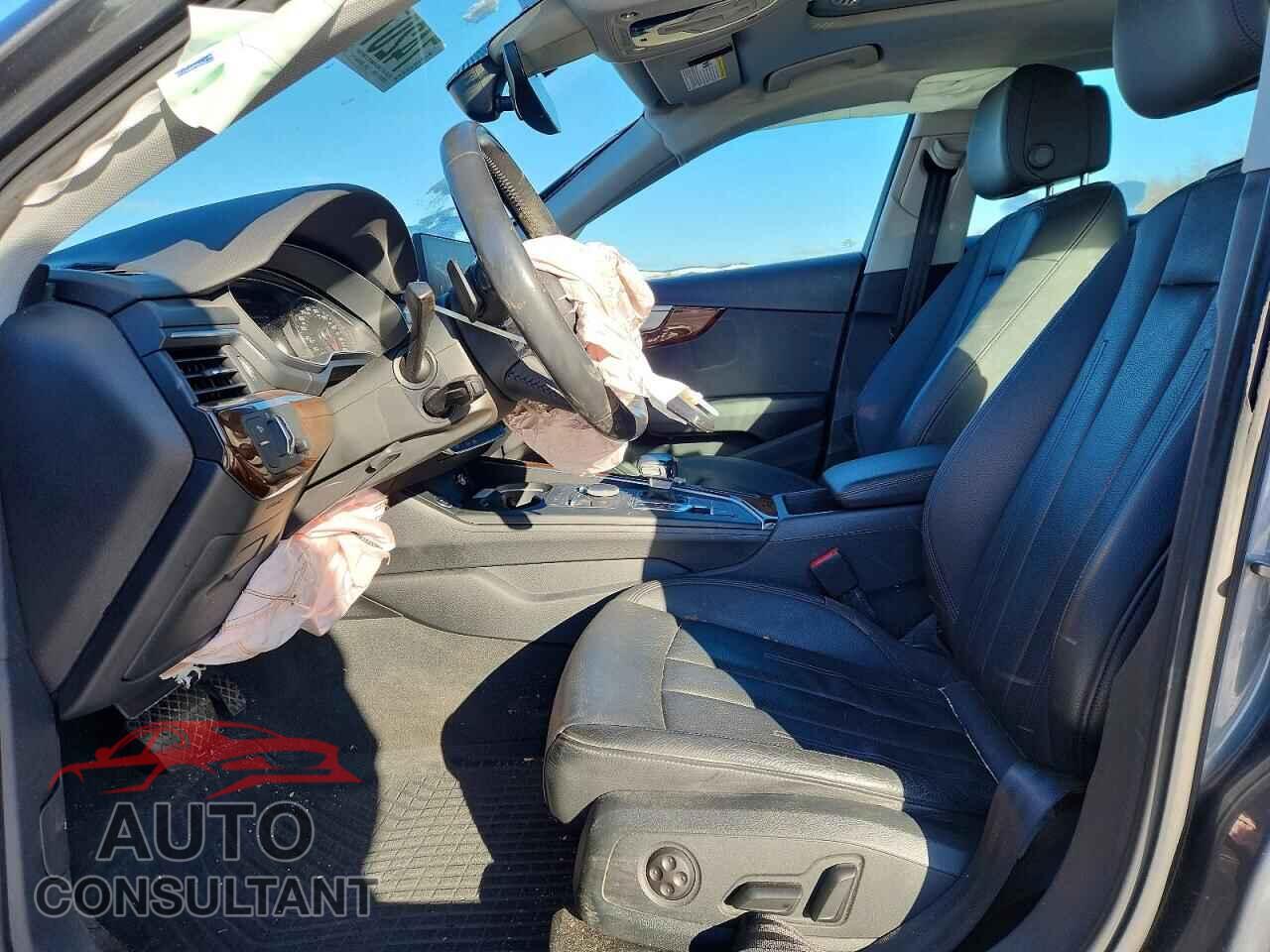 AUDI A4 2019 - WAUDNAF44KA101992