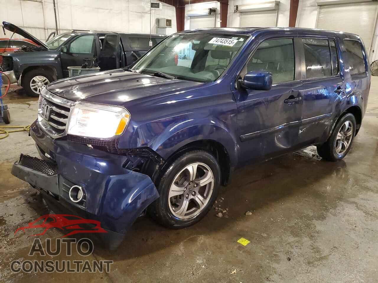 HONDA PILOT 2015 - 5FNYF4H58FB045660