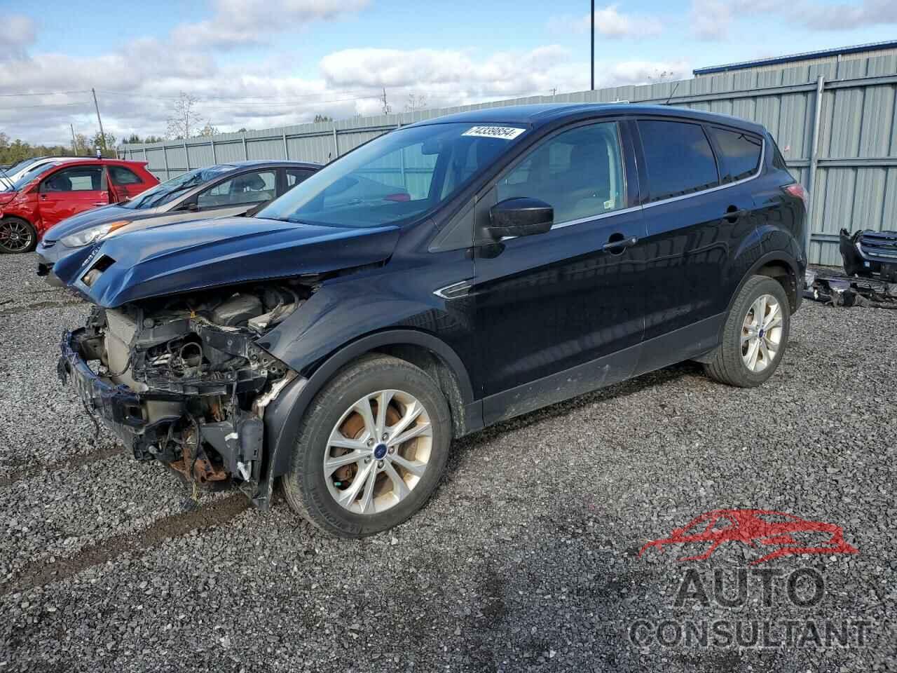 FORD ESCAPE 2017 - 1FMCU0GD4HUB46802