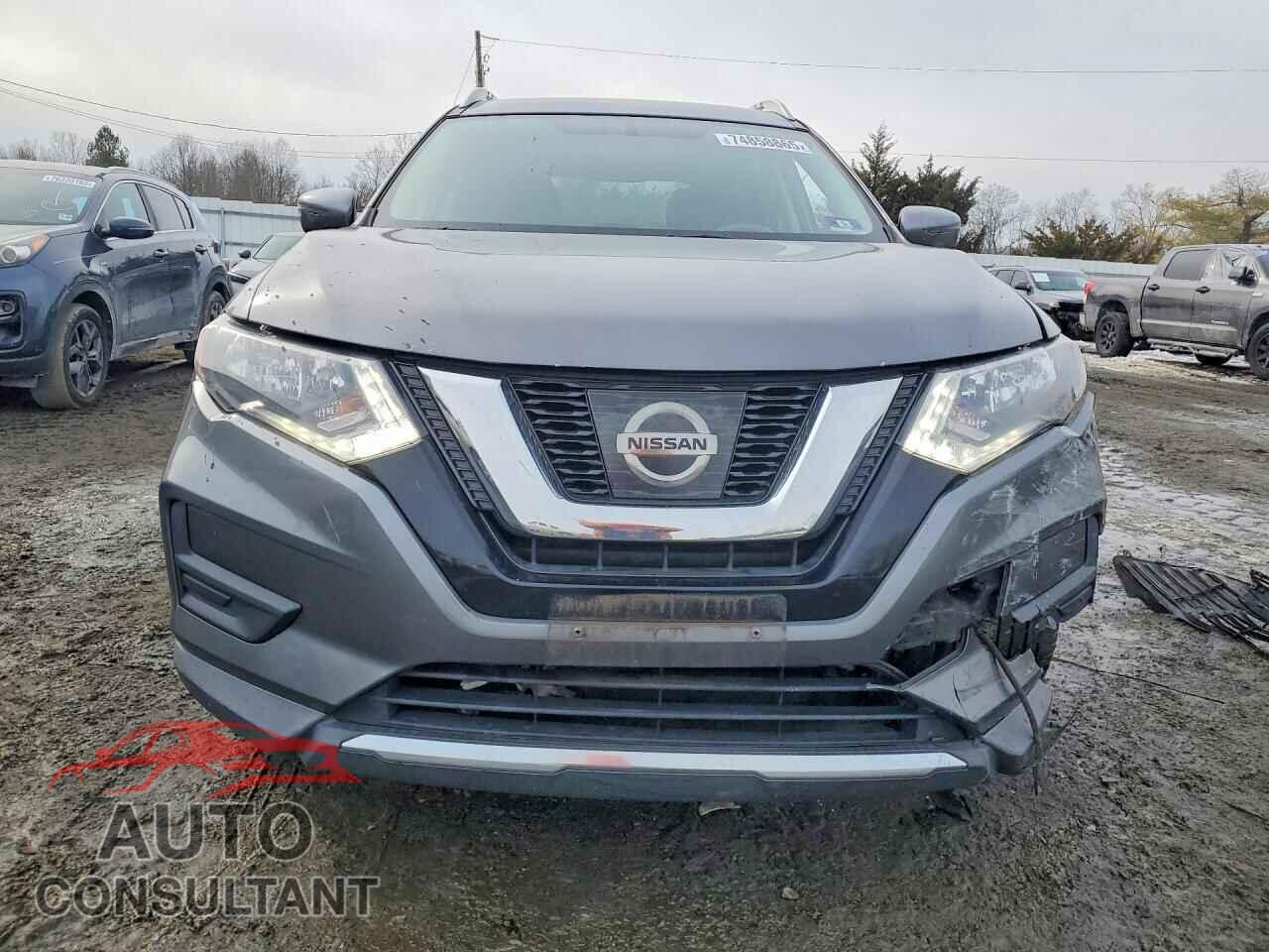 NISSAN ROGUE 2017 - KNMAT2MV4HP604182