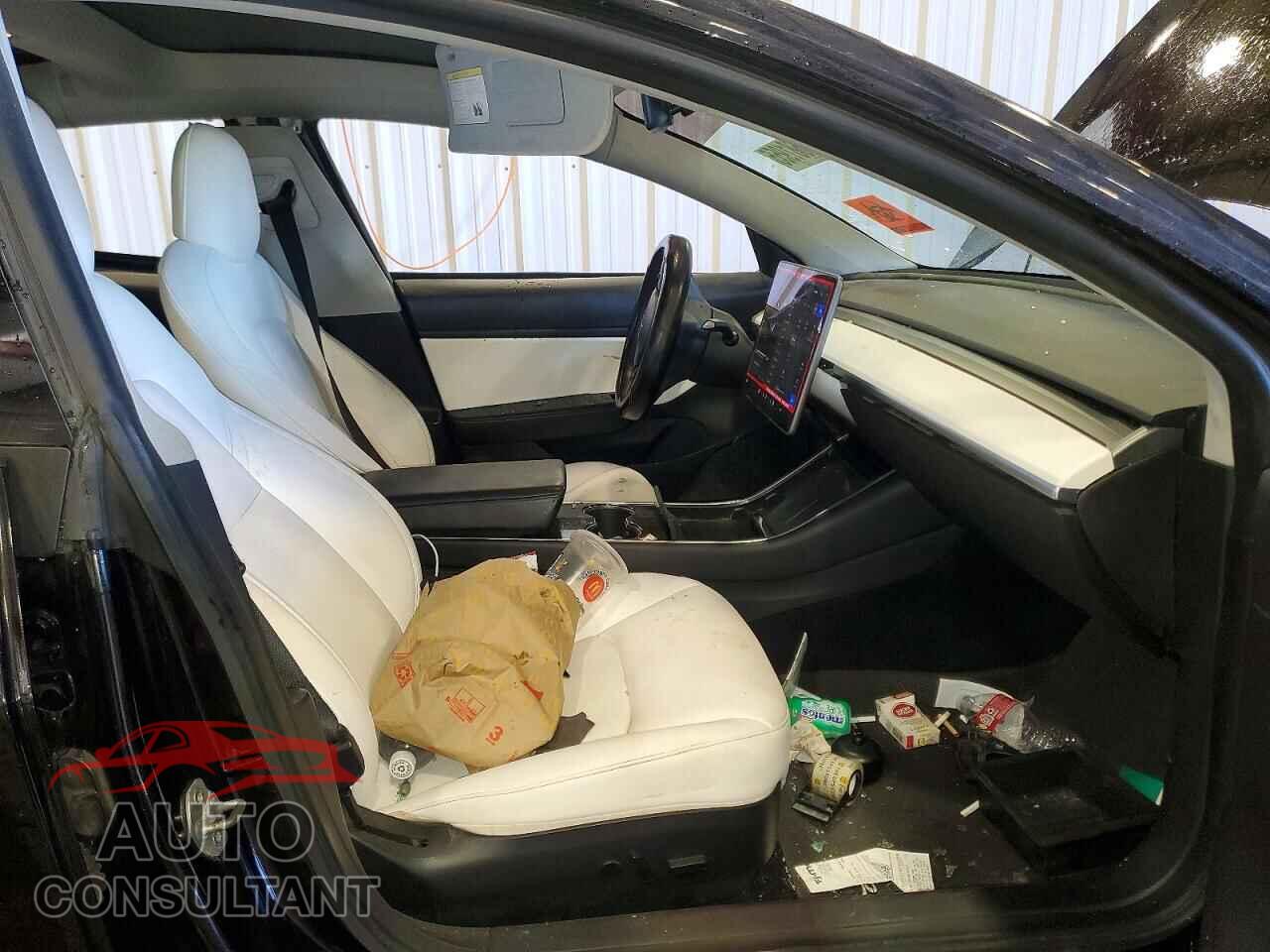 TESLA MODEL 3 2020 - 5YJ3E1EC7LF800209