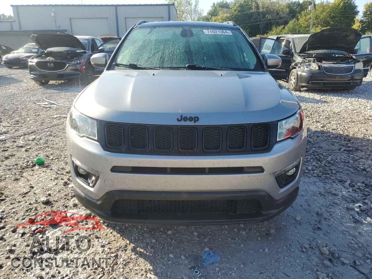 JEEP COMPASS 2018 - 3C4NJDBB6JT483667