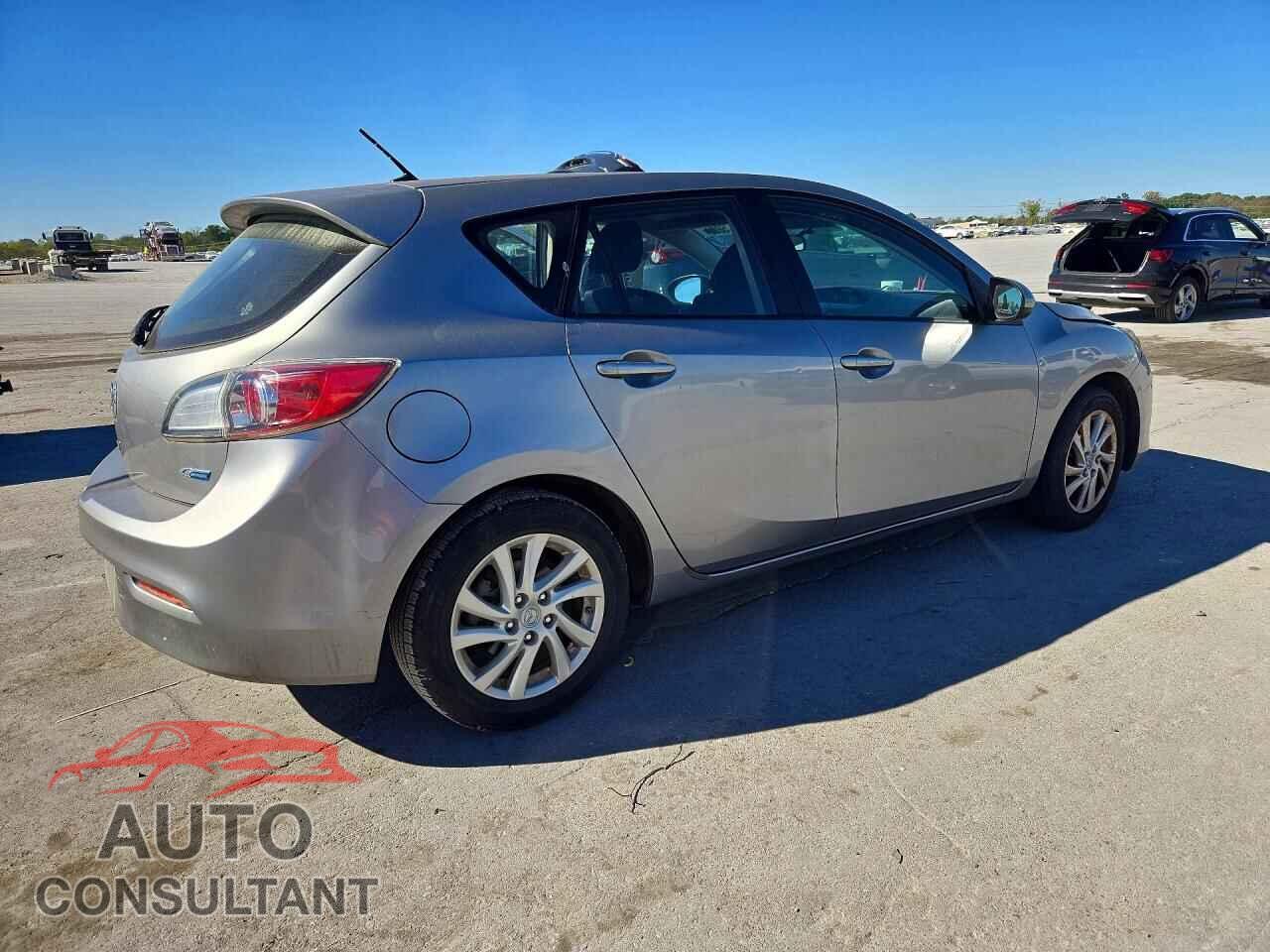 MAZDA 3 2012 - JM1BL1L7XC1647809