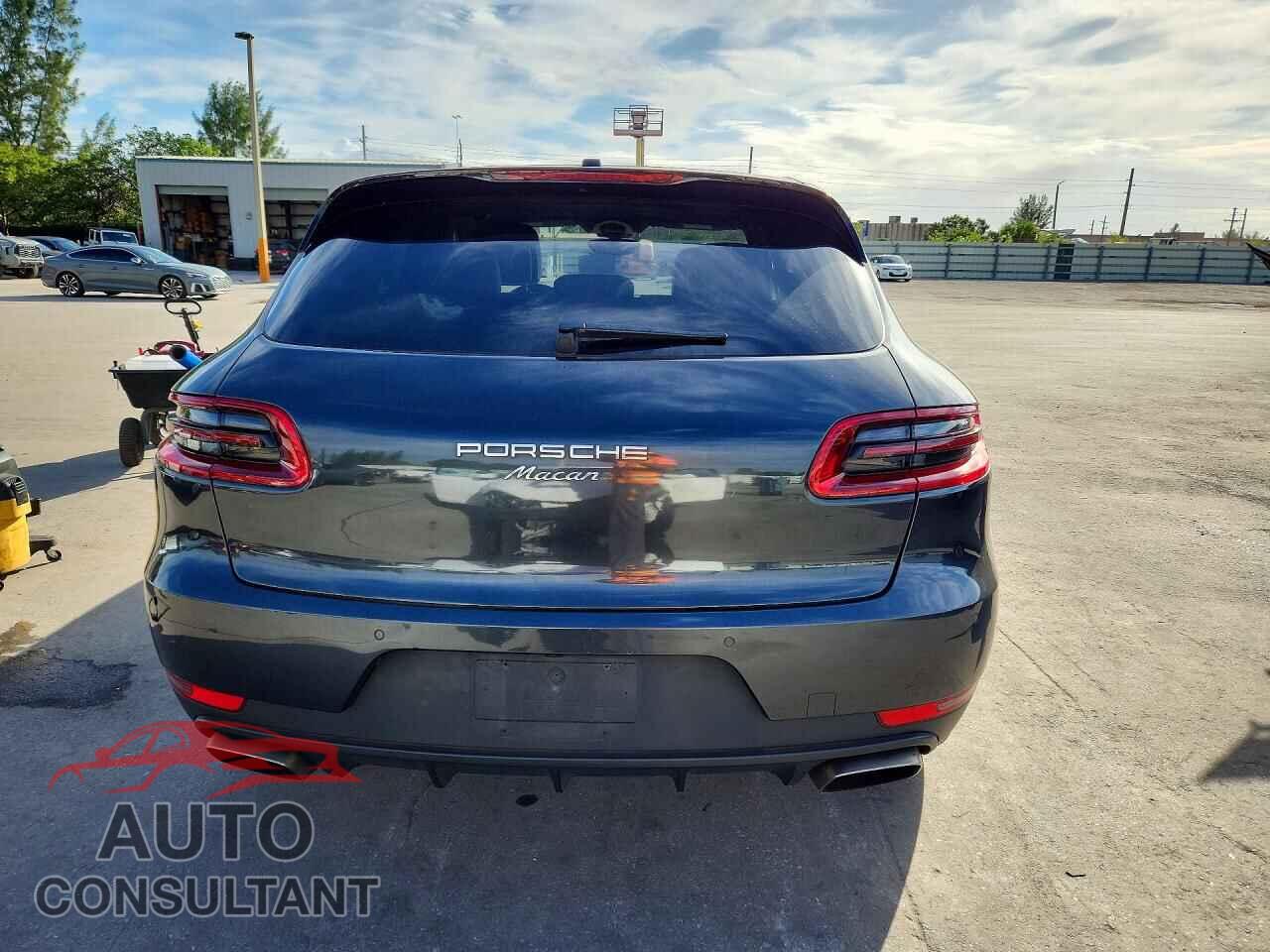 PORSCHE MACAN 2018 - WP1AA2A50JLB07989