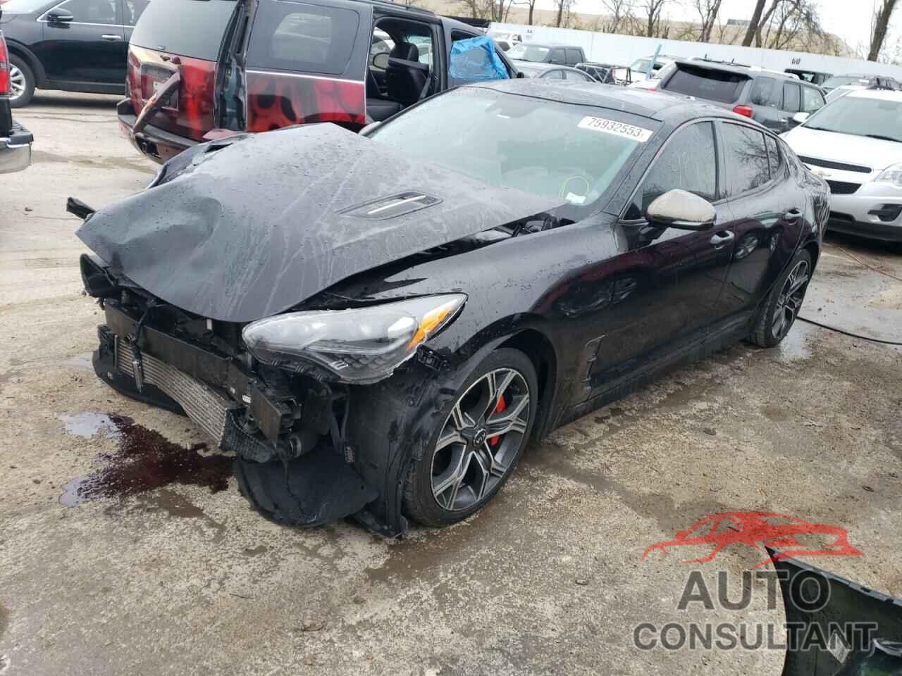 KIA STINGER 2018 - KNAE45LC6J6030080