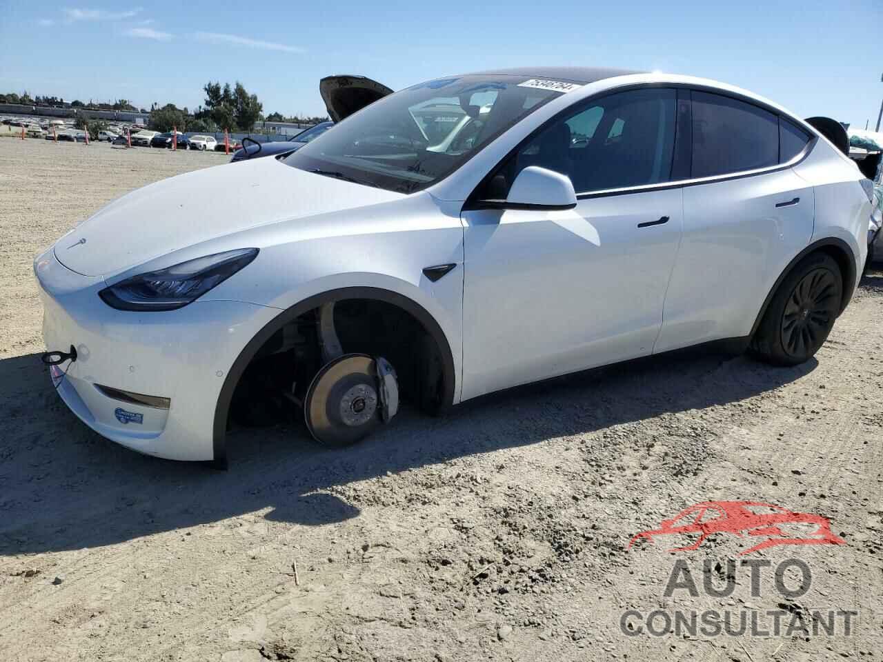 TESLA MODEL Y 2021 - 5YJYGDEE4MF114374