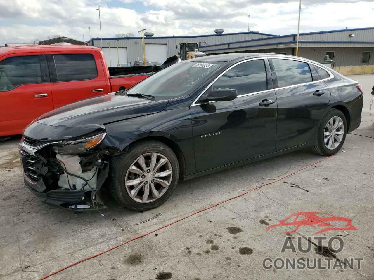 CHEVROLET MALIBU 2019 - 1G1ZD5ST8KF168848