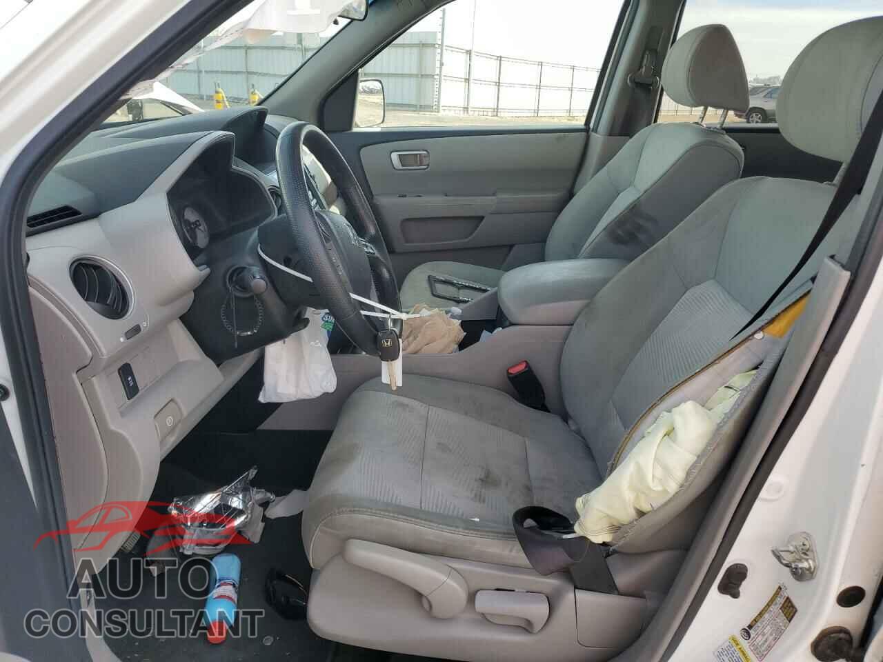 HONDA PILOT 2013 - 5FNYF3H29DB036219