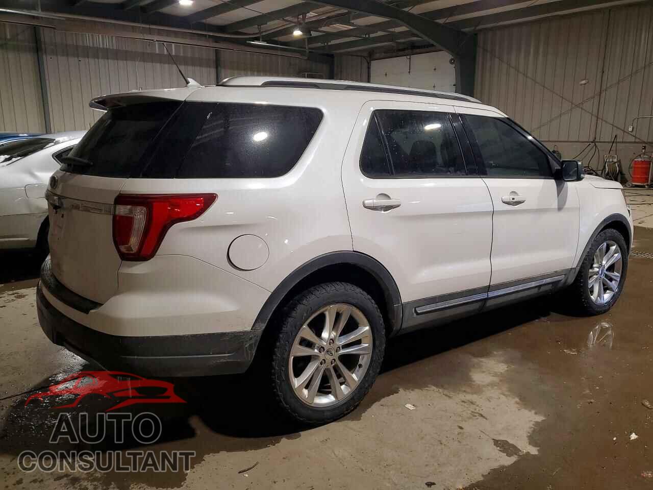 FORD EXPLORER 2019 - 1FM5K7D88KGA36145