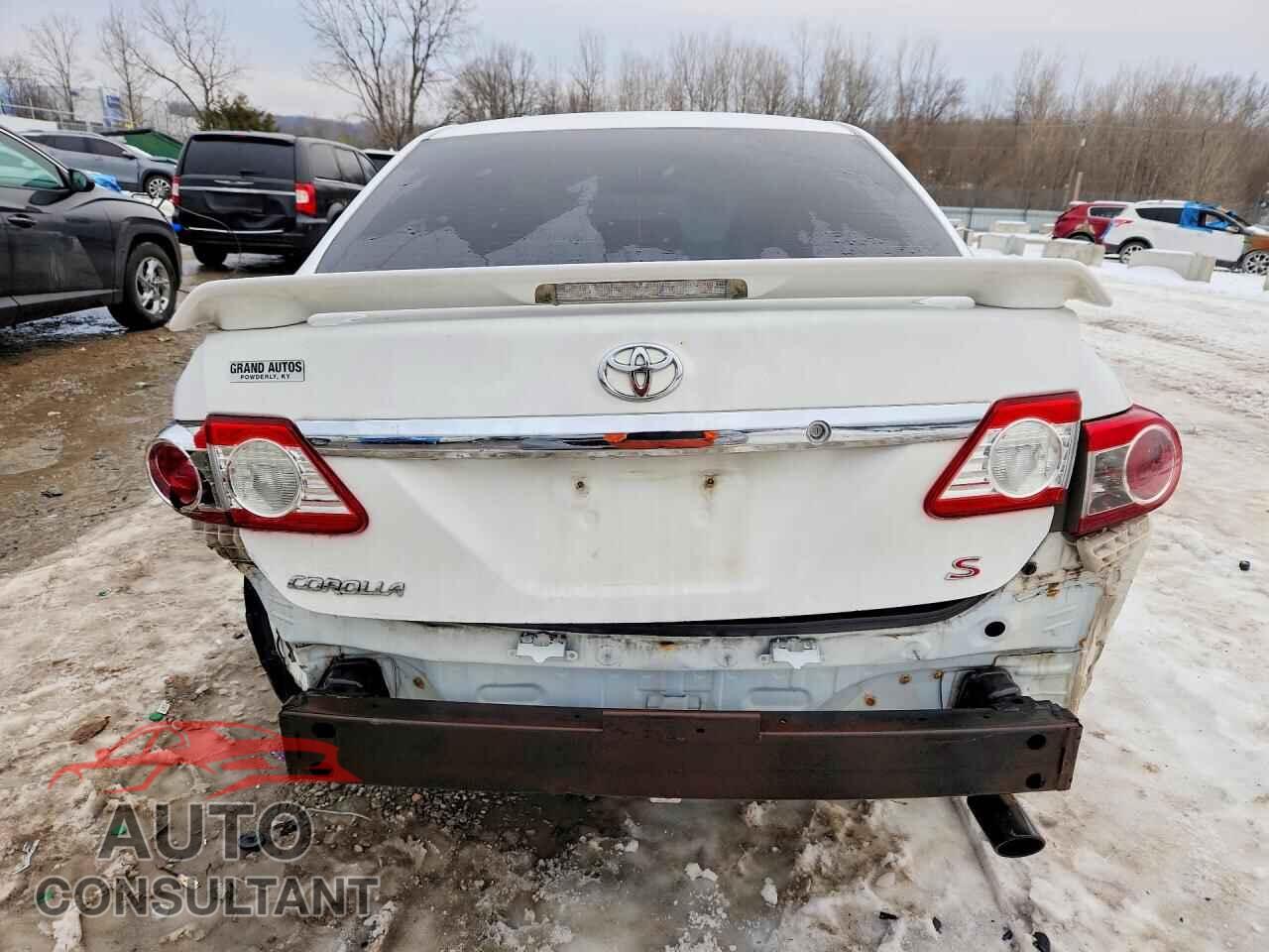 TOYOTA COROLLA 2013 - 2T1BU4EEXDC101373
