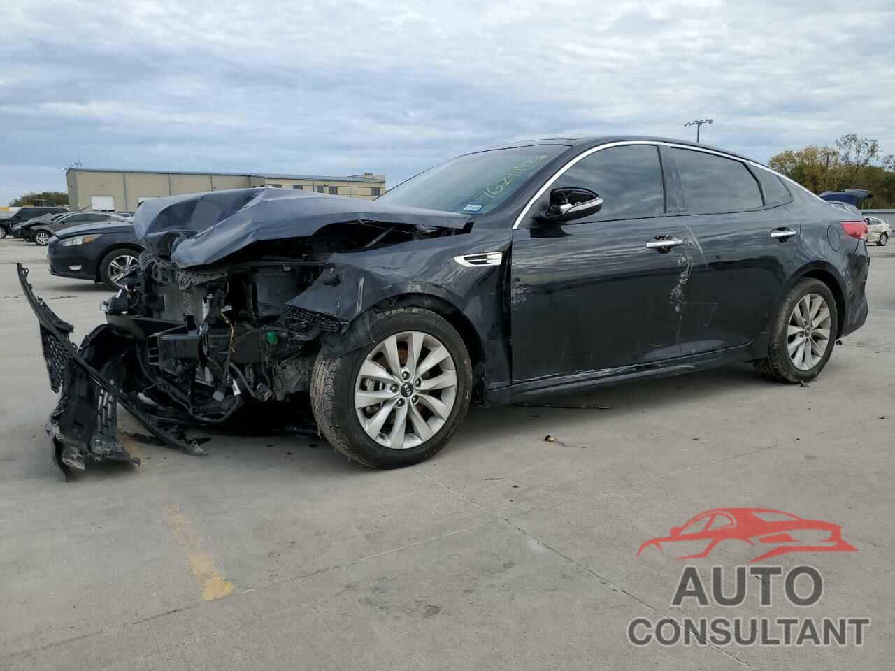 KIA OPTIMA 2018 - 5XXGU4L34JG248154