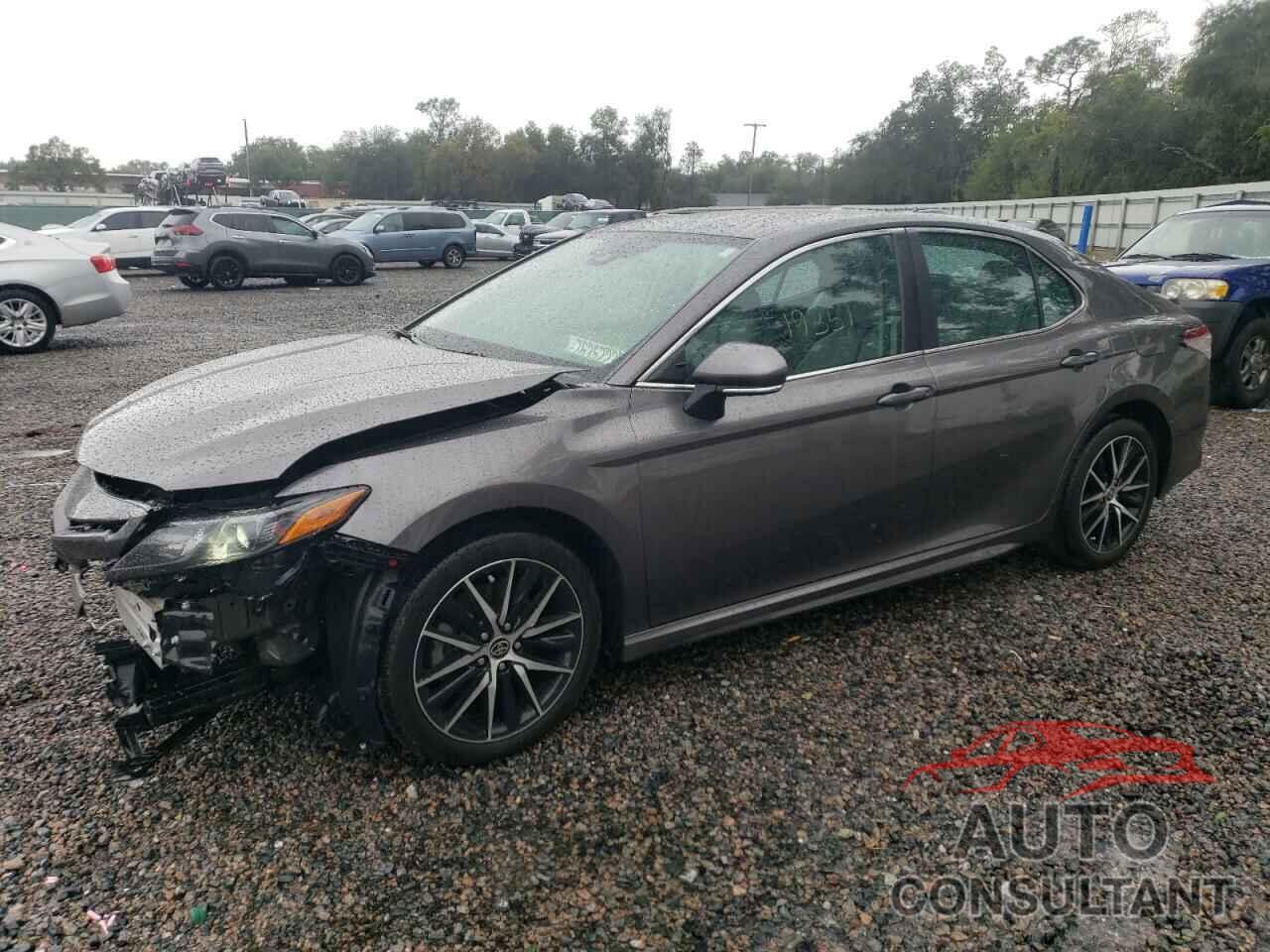 TOYOTA CAMRY 2022 - 4T1T11AK1NU015375