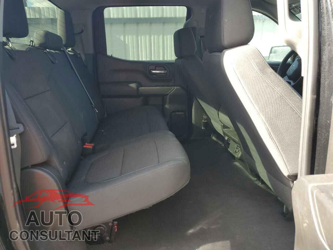 CHEVROLET SILVERADO 2019 - 3GCPYBEHXKG227339