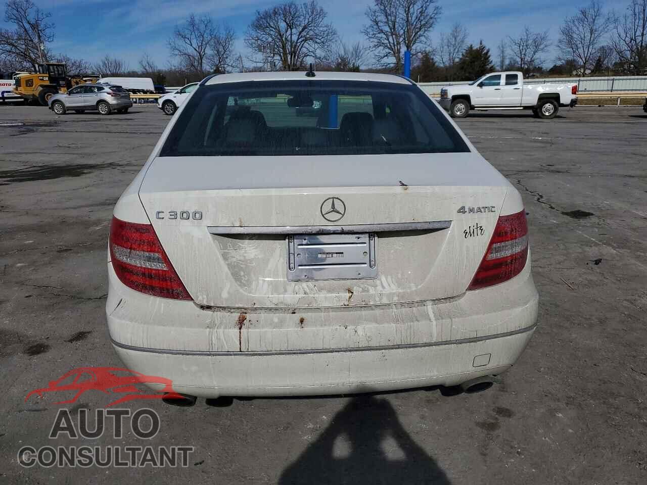 MERCEDES-BENZ C-CLASS 2012 - WDDGF8BB2CA701458