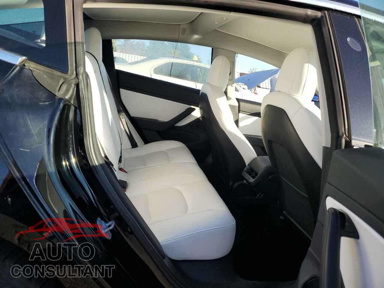 TESLA MODEL 3 2020 - 5YJ3E1EB5LF600940