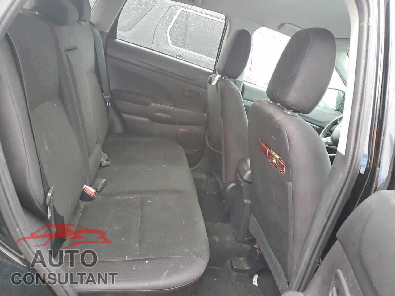 MITSUBISHI OUTLANDER 2014 - 4A4AP3AU7EE031624
