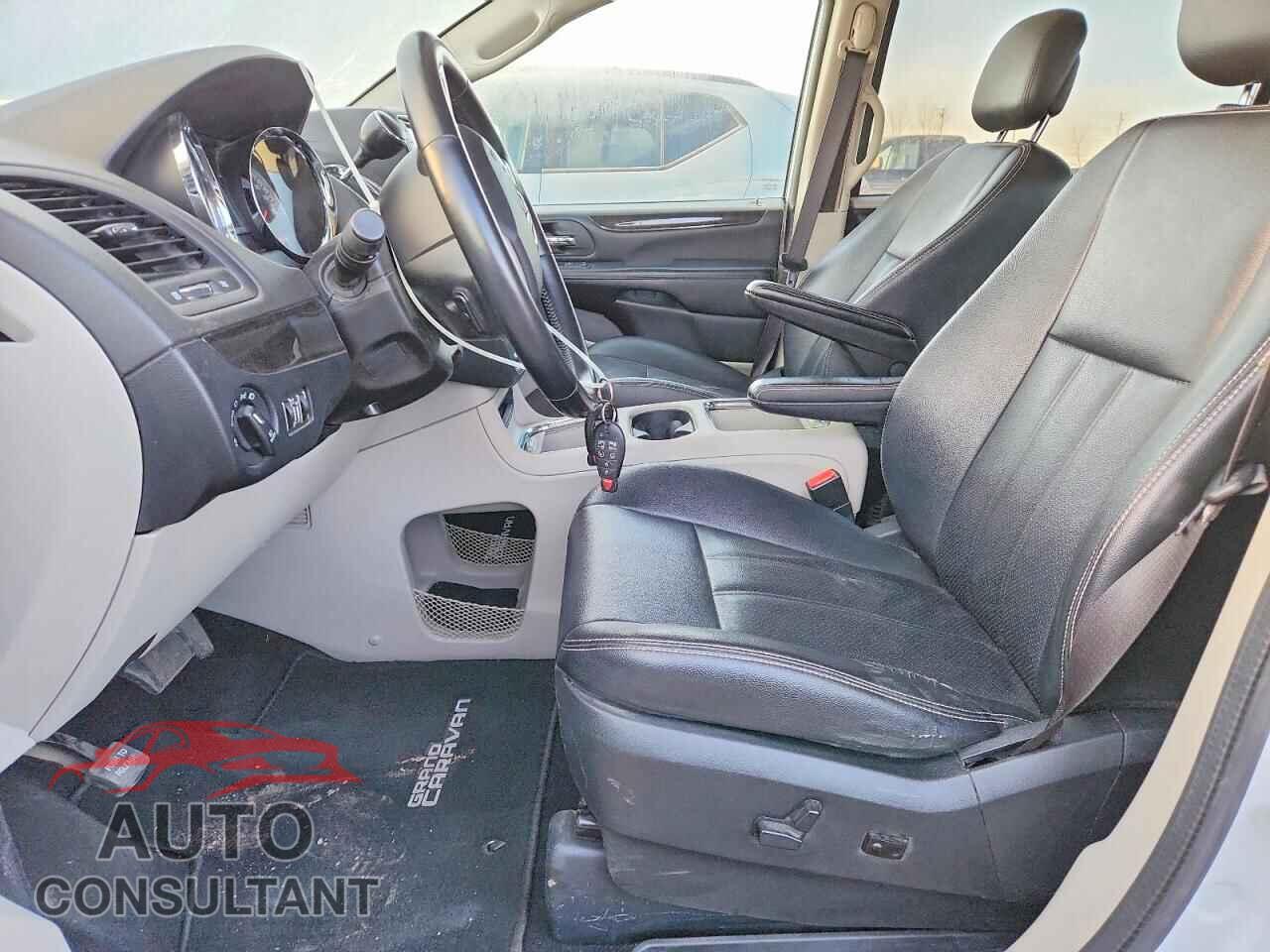 DODGE CARAVAN 2017 - 2C4RDGDG8HR880040