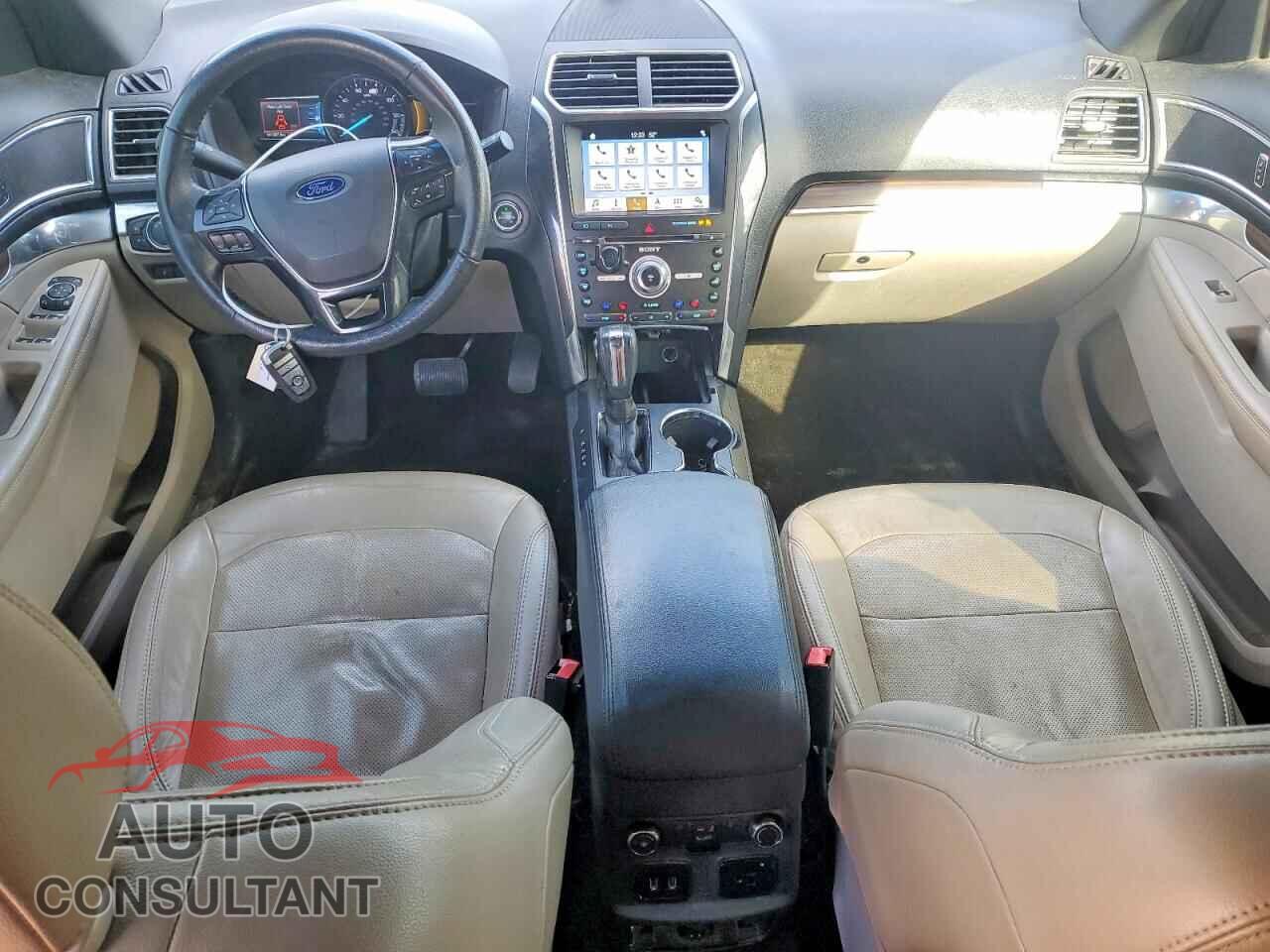 FORD EXPLORER 2018 - 1FM5K7F82JGB11627