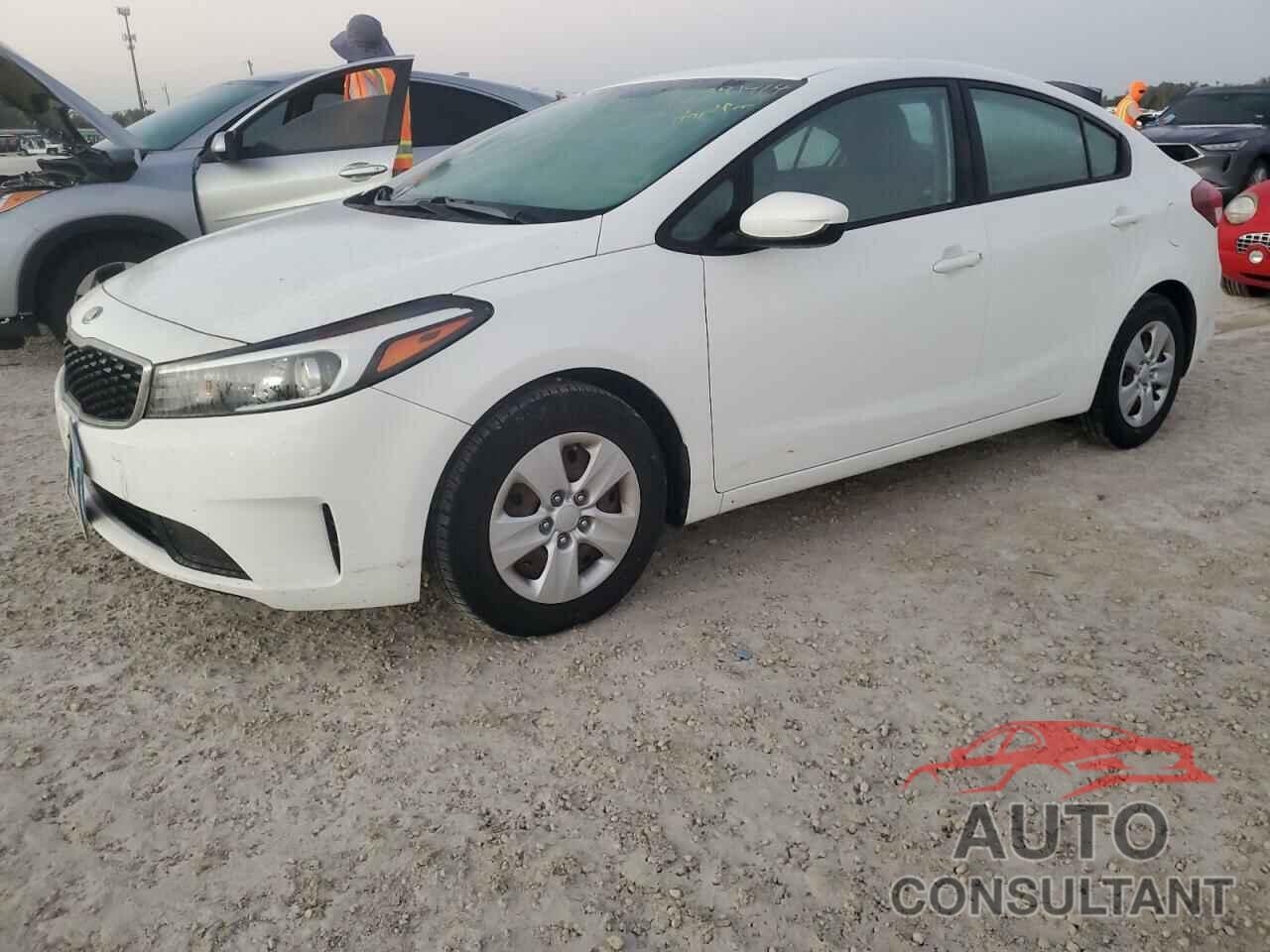 KIA FORTE 2017 - 3KPFK4A70HE051041