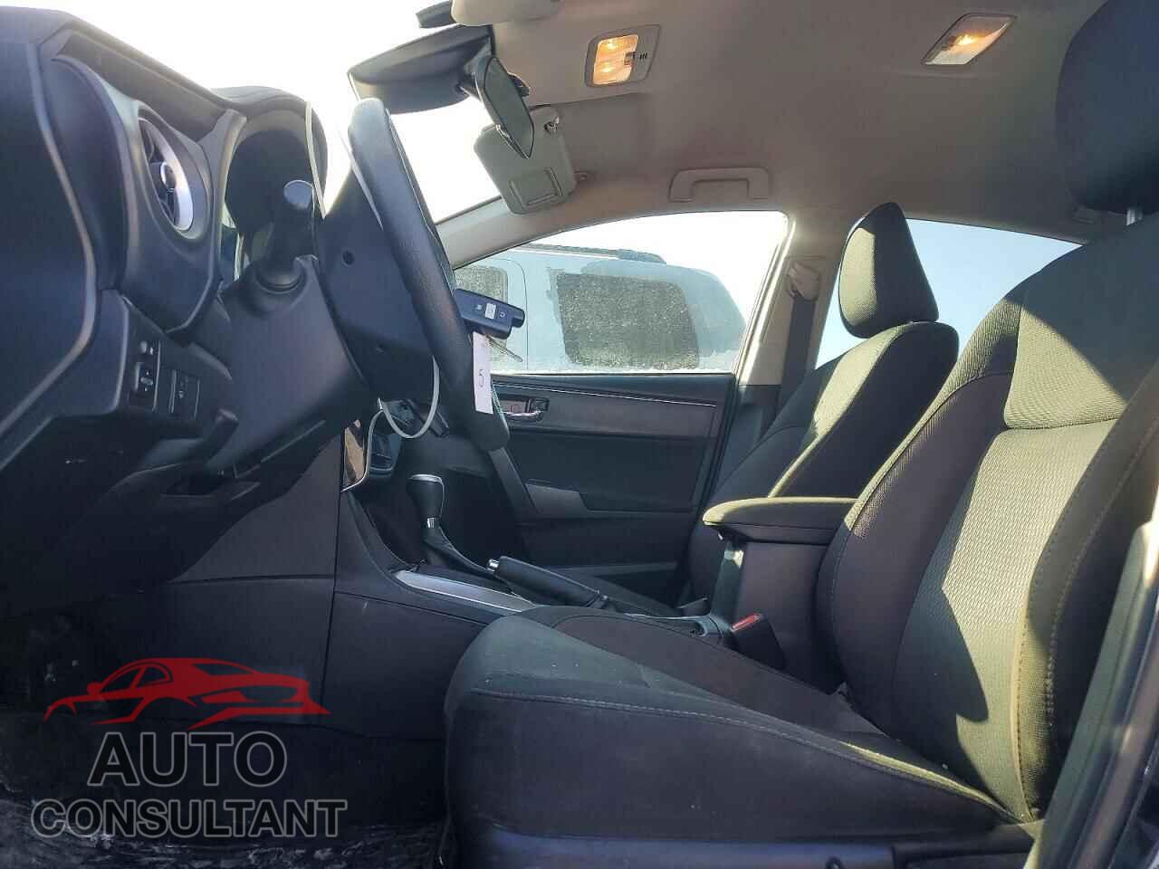 TOYOTA COROLLA 2017 - 2T1BURHE2HC830966