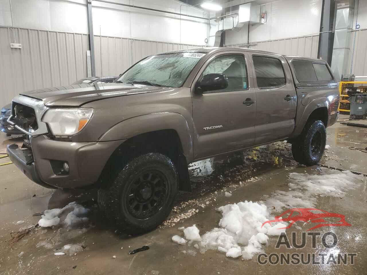 TOYOTA TACOMA 2015 - 5TFLU4EN1FX120029