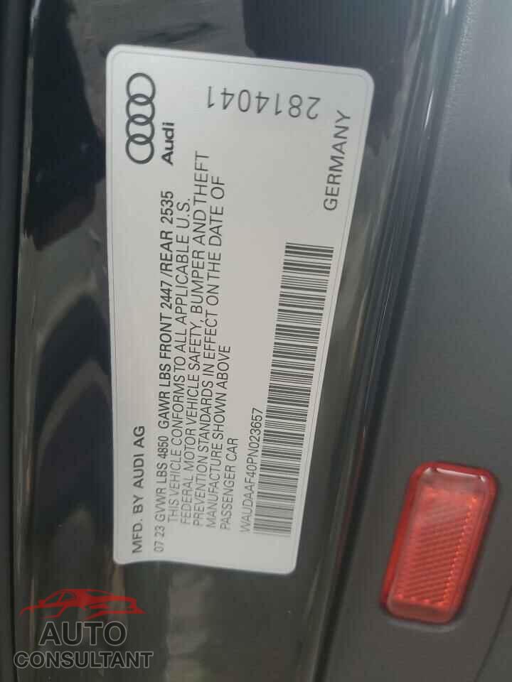 AUDI A4 2023 - WAUDAAF40PN023657