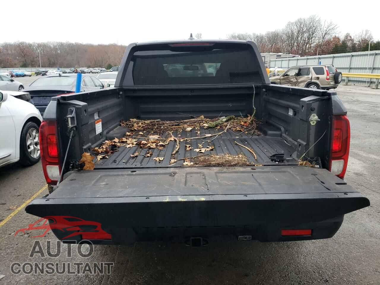 HONDA RIDGELINE 2017 - 5FPYK3F68HB030104