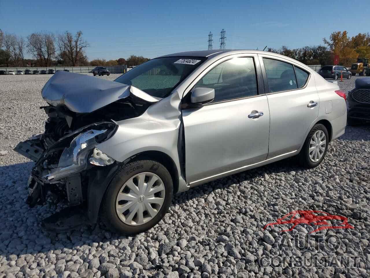 NISSAN VERSA 2019 - 3N1CN7AP7KL842040