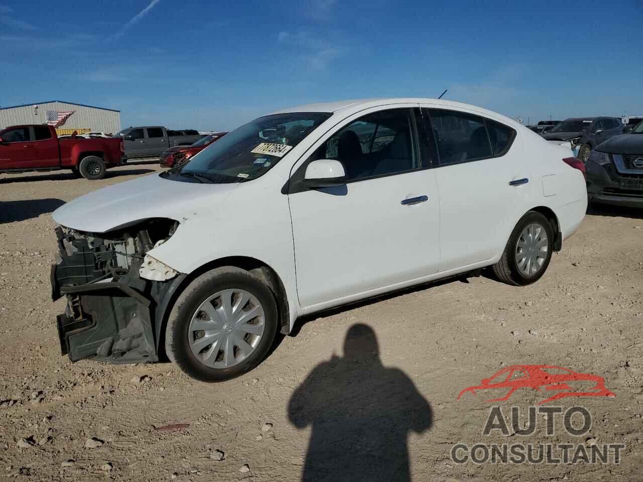 NISSAN VERSA 2014 - 3N1CN7AP1EK443103