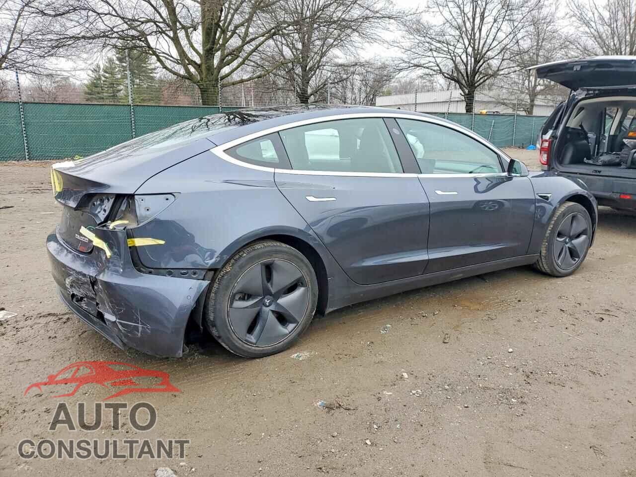 TESLA MODEL 3 2019 - 5YJ3E1EB3KF386853