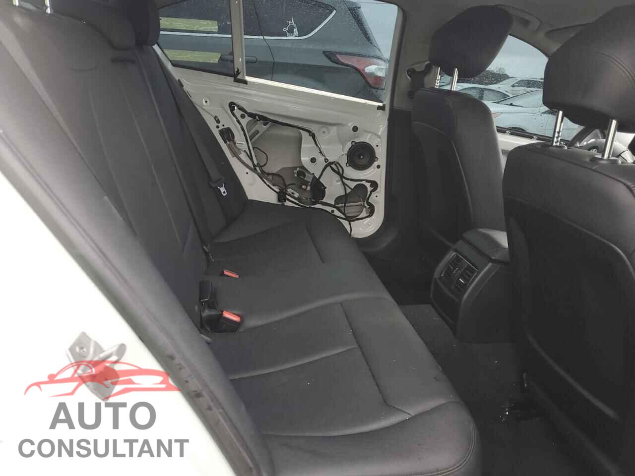 BMW 3 SERIES 2016 - WBA8E5G52GNU19819