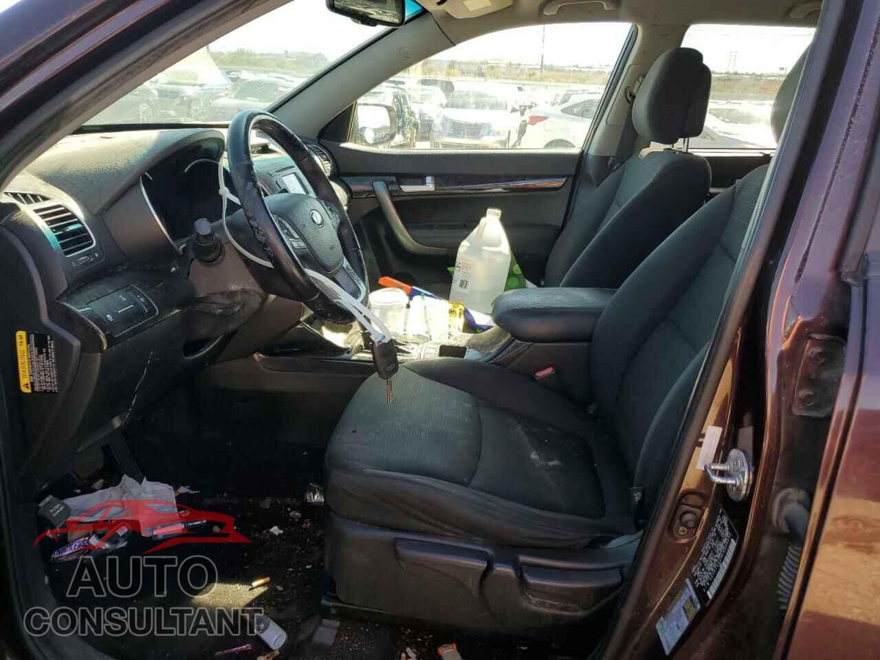 KIA SORENTO 2014 - 5XYKTCA69EG508232