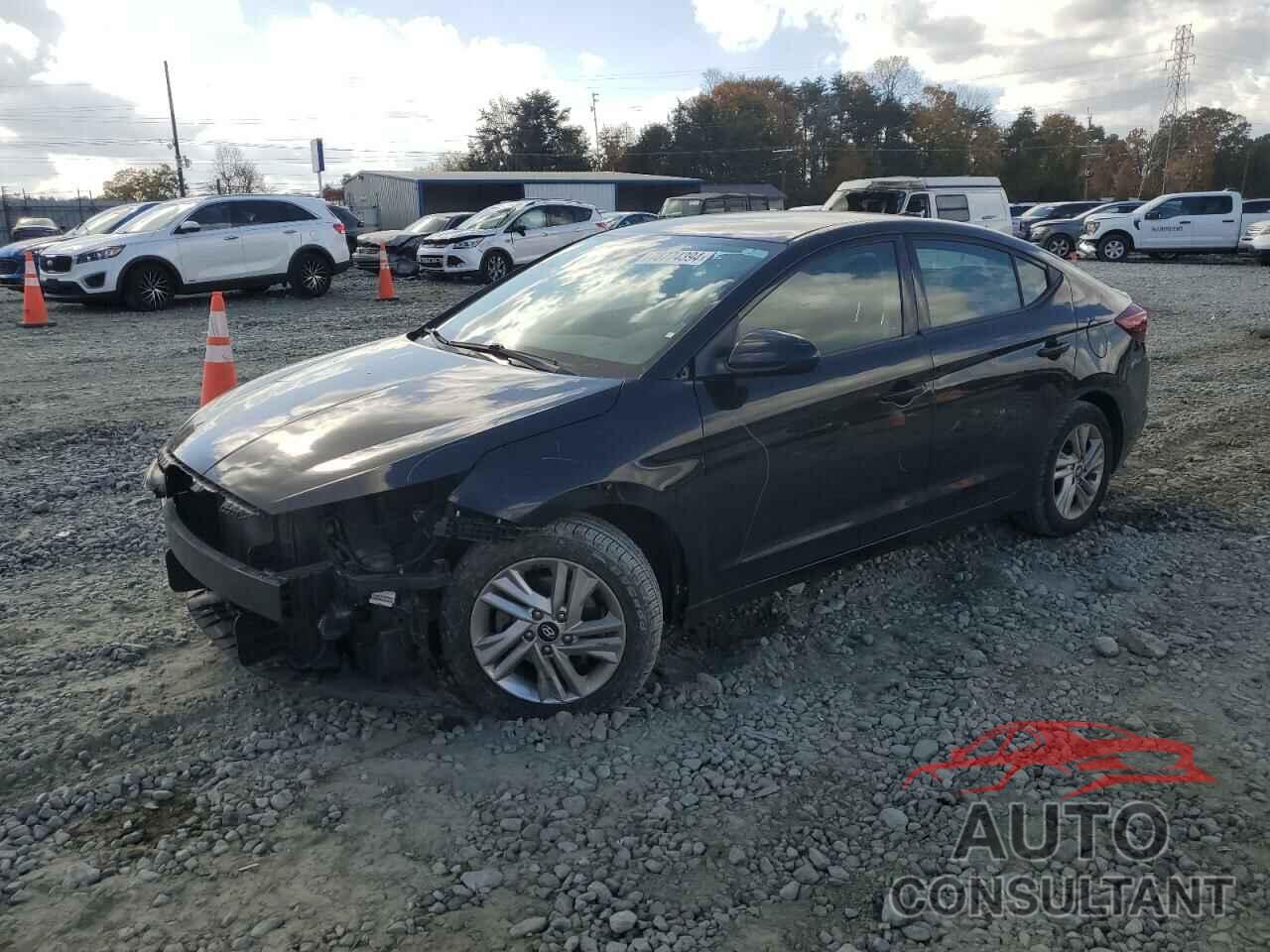 HYUNDAI ELANTRA 2020 - 5NPD84LF0LH581881