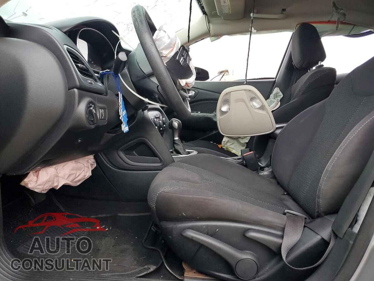DODGE DART 2015 - 1C3CDFAA6FD406009