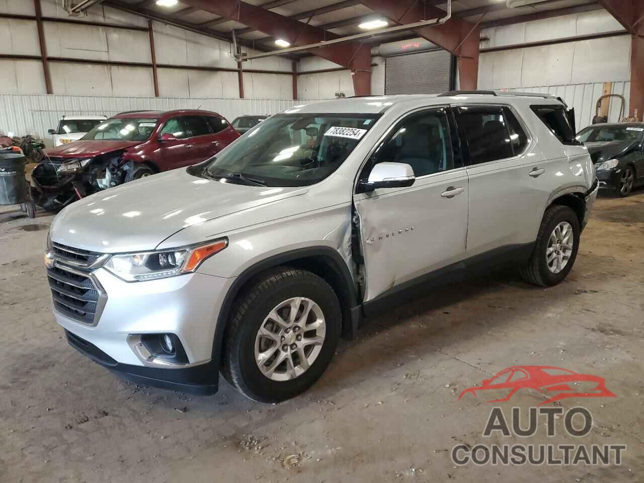 CHEVROLET TRAVERSE 2018 - 1GNERGKW3JJ143131