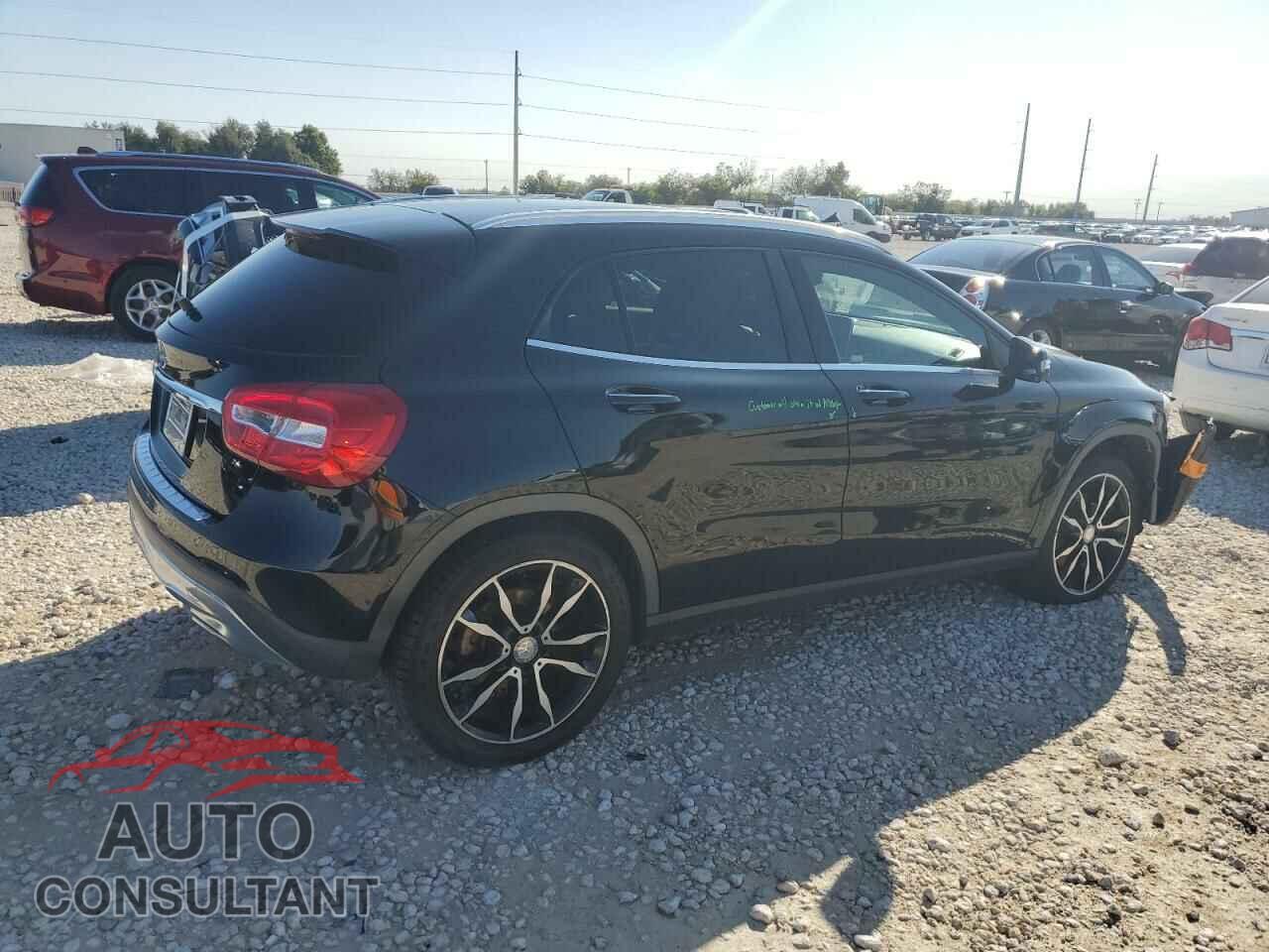 MERCEDES-BENZ GLA-CLASS 2016 - WDCTG4EB8GJ222004