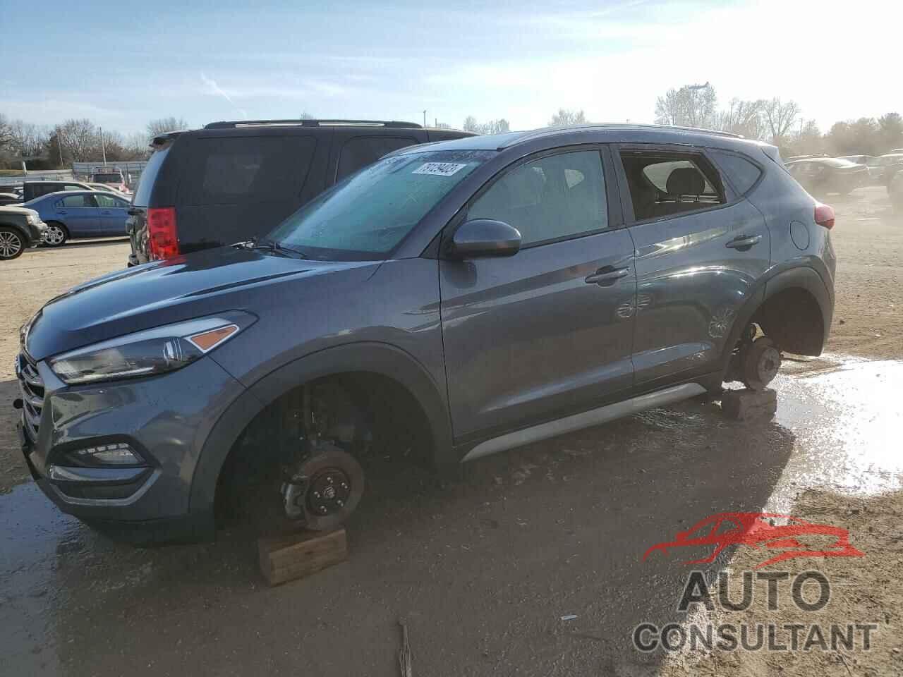 HYUNDAI TUCSON 2018 - KM8J33A45JU808901