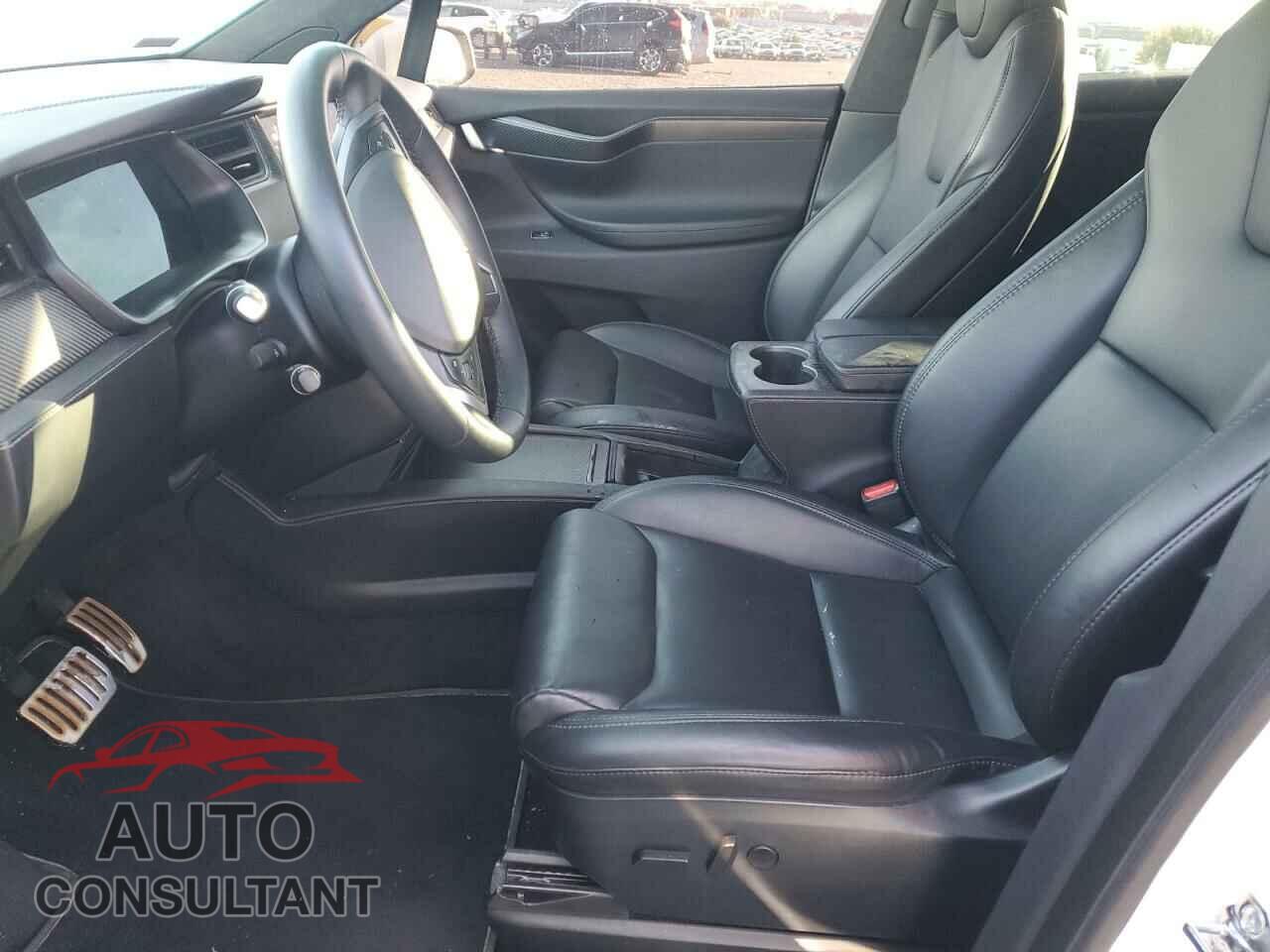 TESLA MODEL X 2021 - 5YJXCBE44MF308793