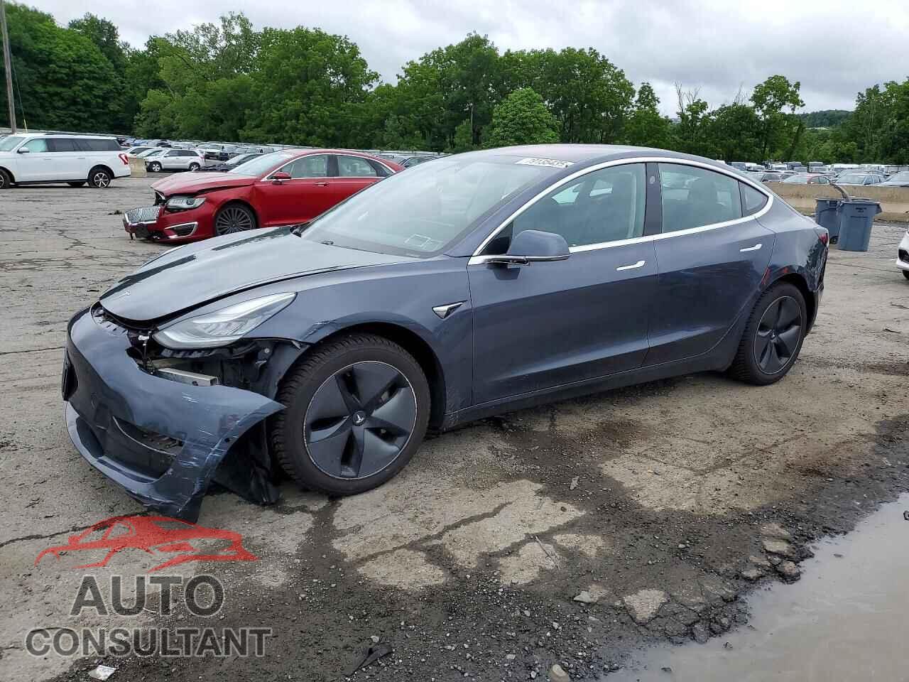TESLA MODEL 3 2018 - 5YJ3E1EA5JF101995