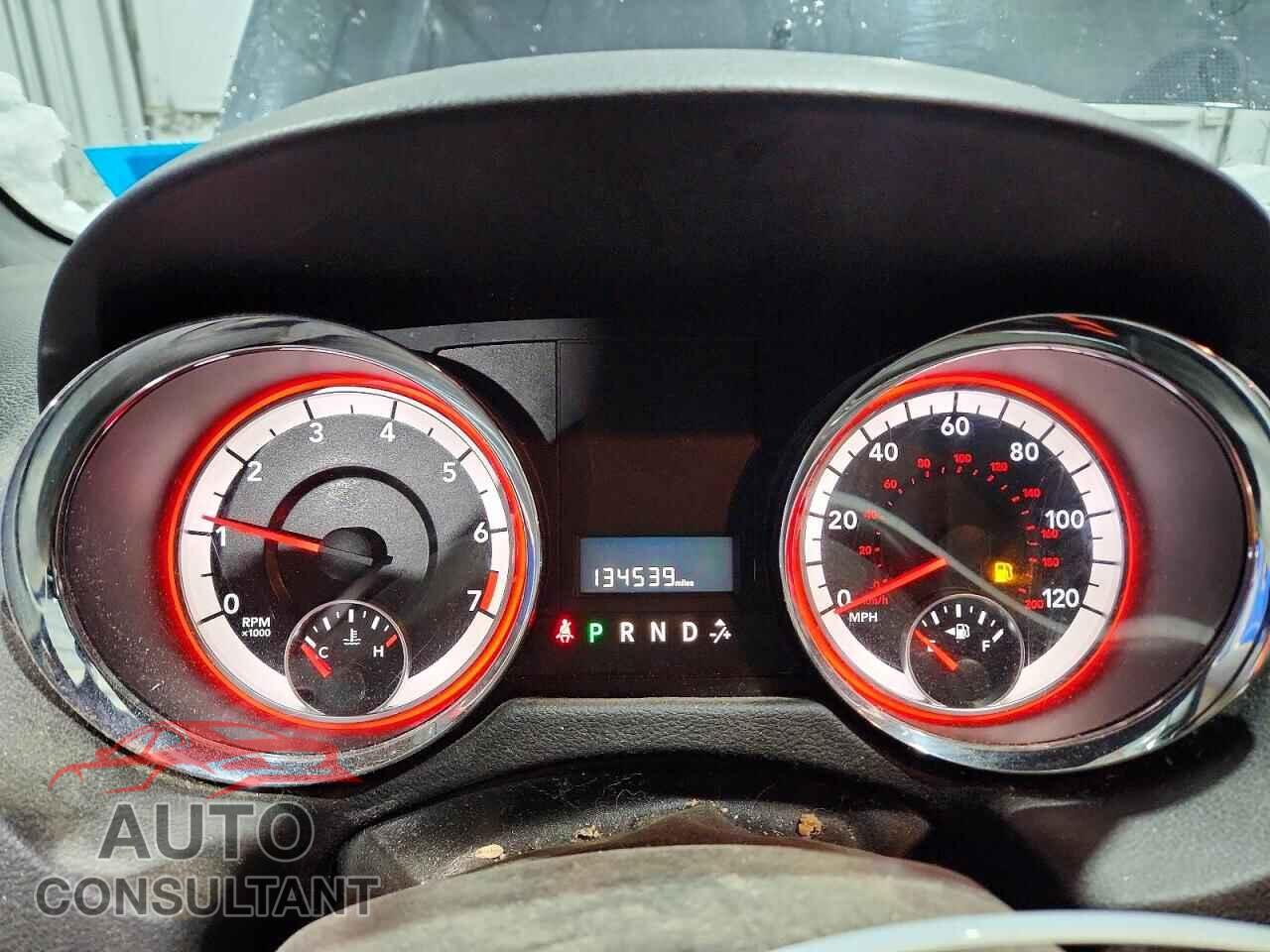 DODGE CARAVAN 2017 - 2C4RDGBG9HR812980