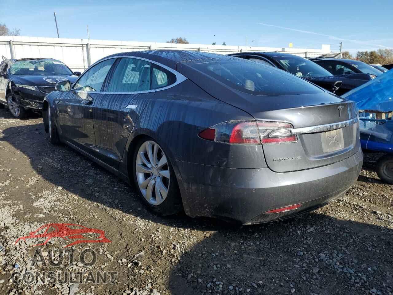 TESLA MODEL S 2016 - 5YJSA1E10GF158444