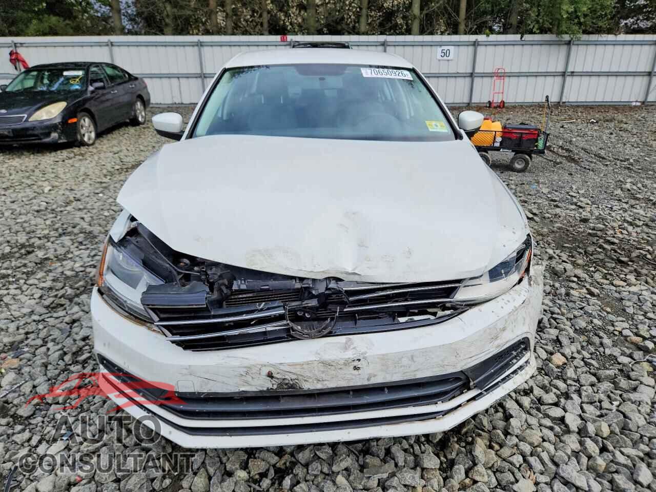 VOLKSWAGEN JETTA 2017 - 3VW2B7AJ5HM400726