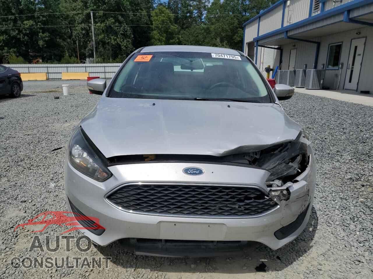 FORD FOCUS 2017 - 1FADP3F24HL315519
