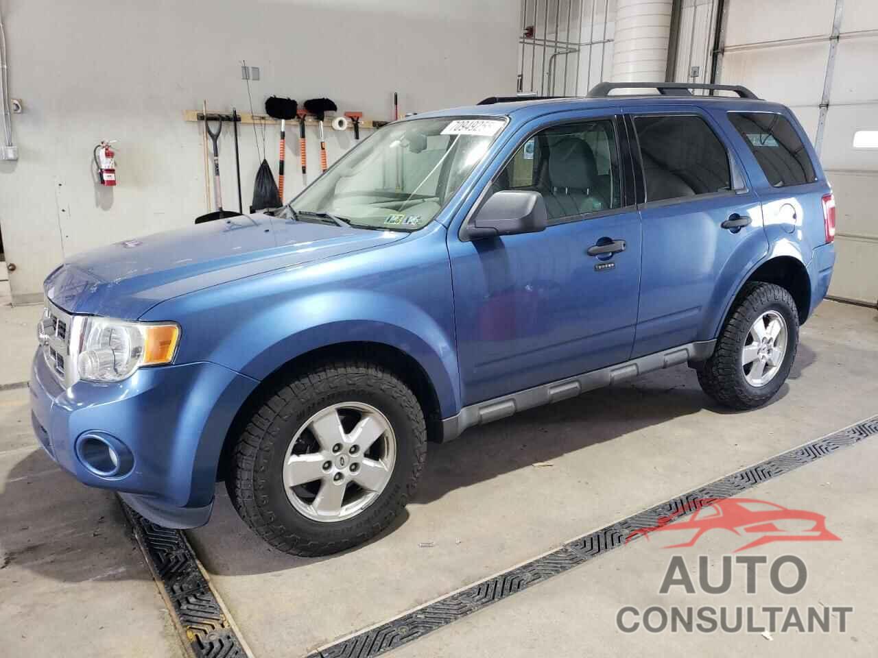 FORD ESCAPE 2009 - 1FMCU93G39KB70719