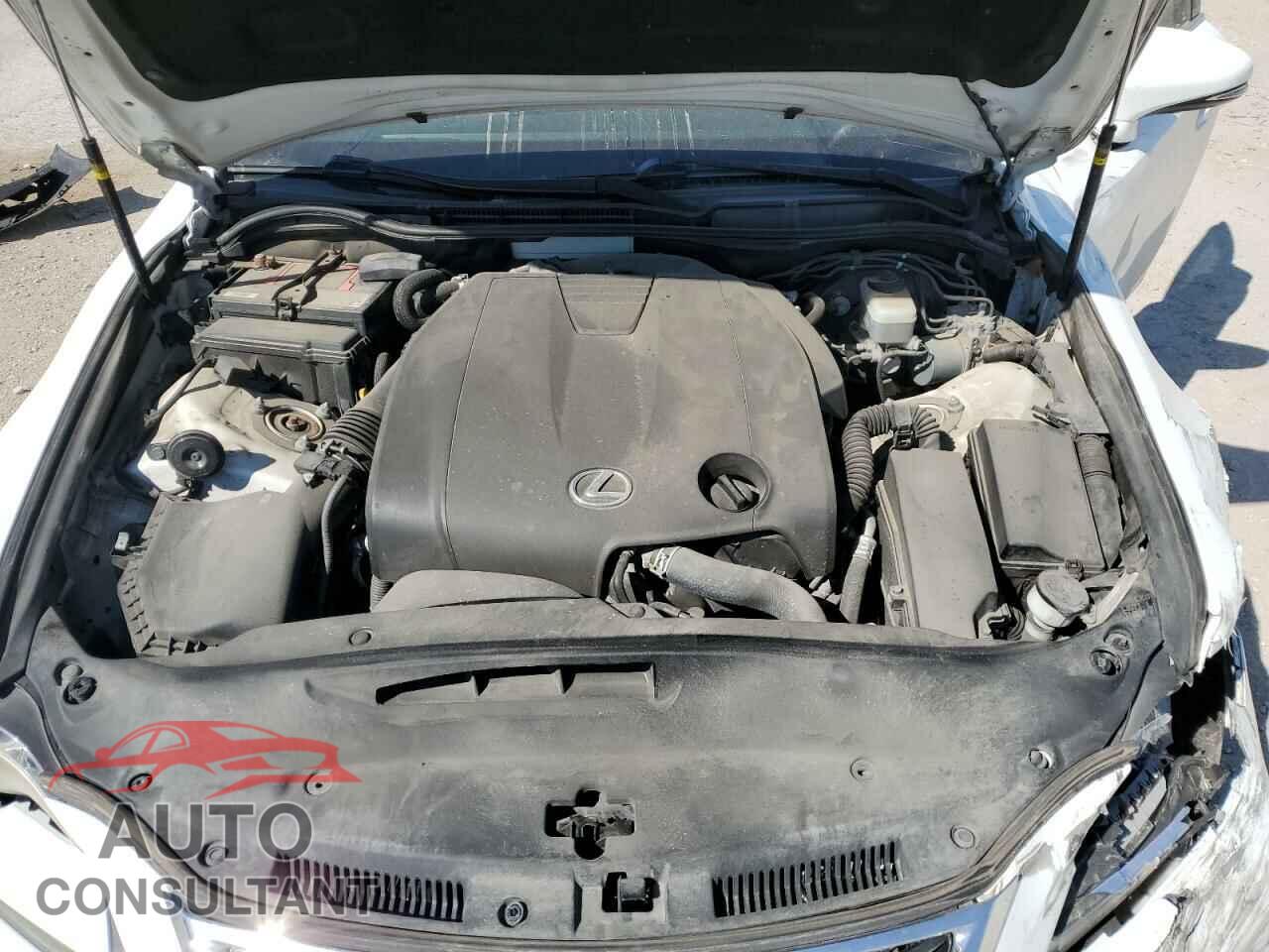 LEXUS IS 2014 - JTHCF1D24E5003036