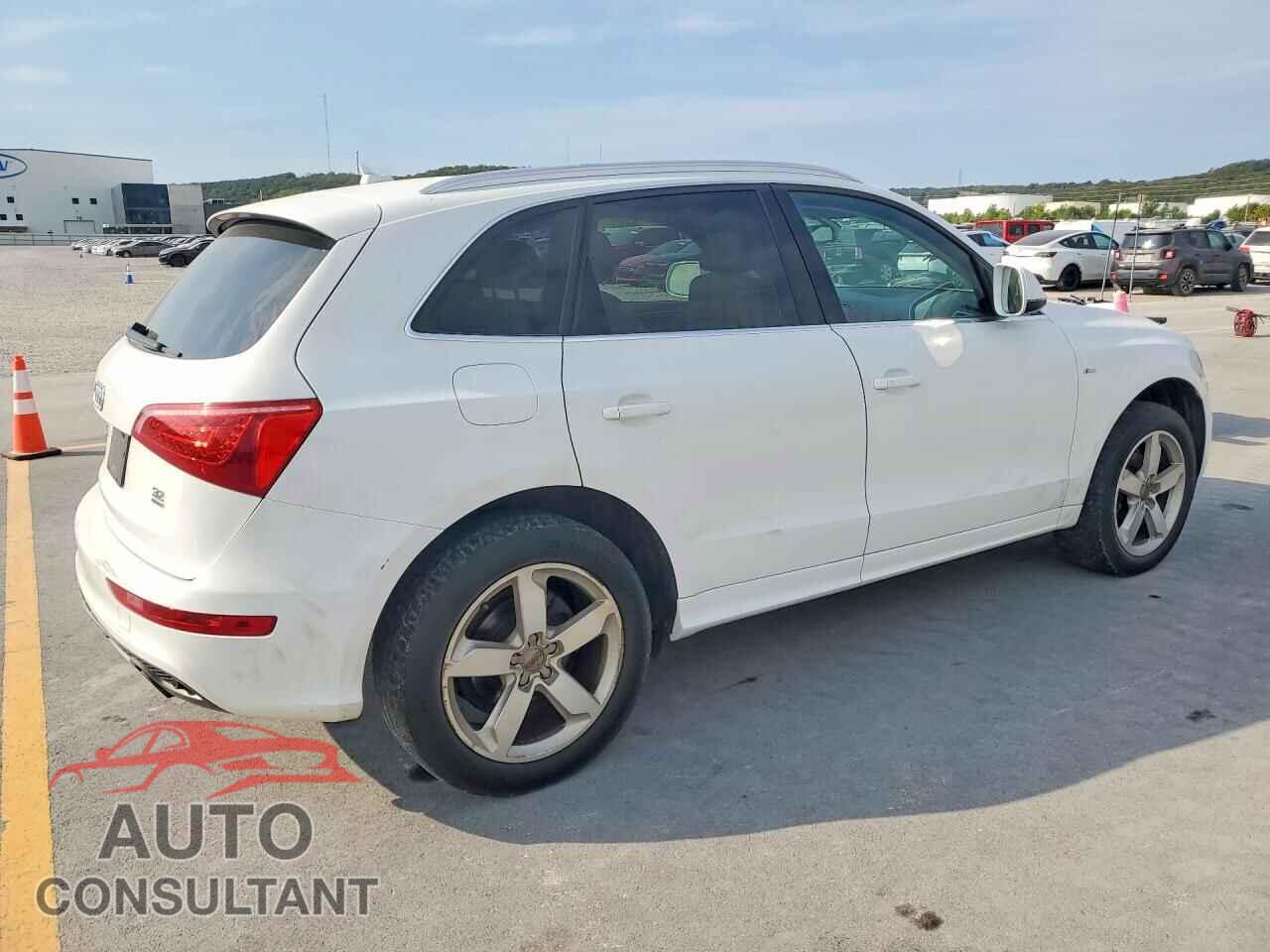 AUDI Q5 2011 - WA1DKBFP0BA041912